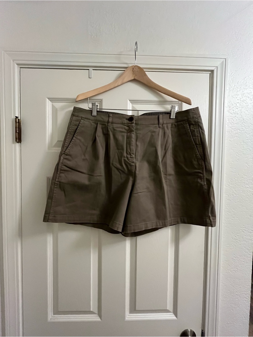 Jcrew Women's Olive Green Chino Shorts